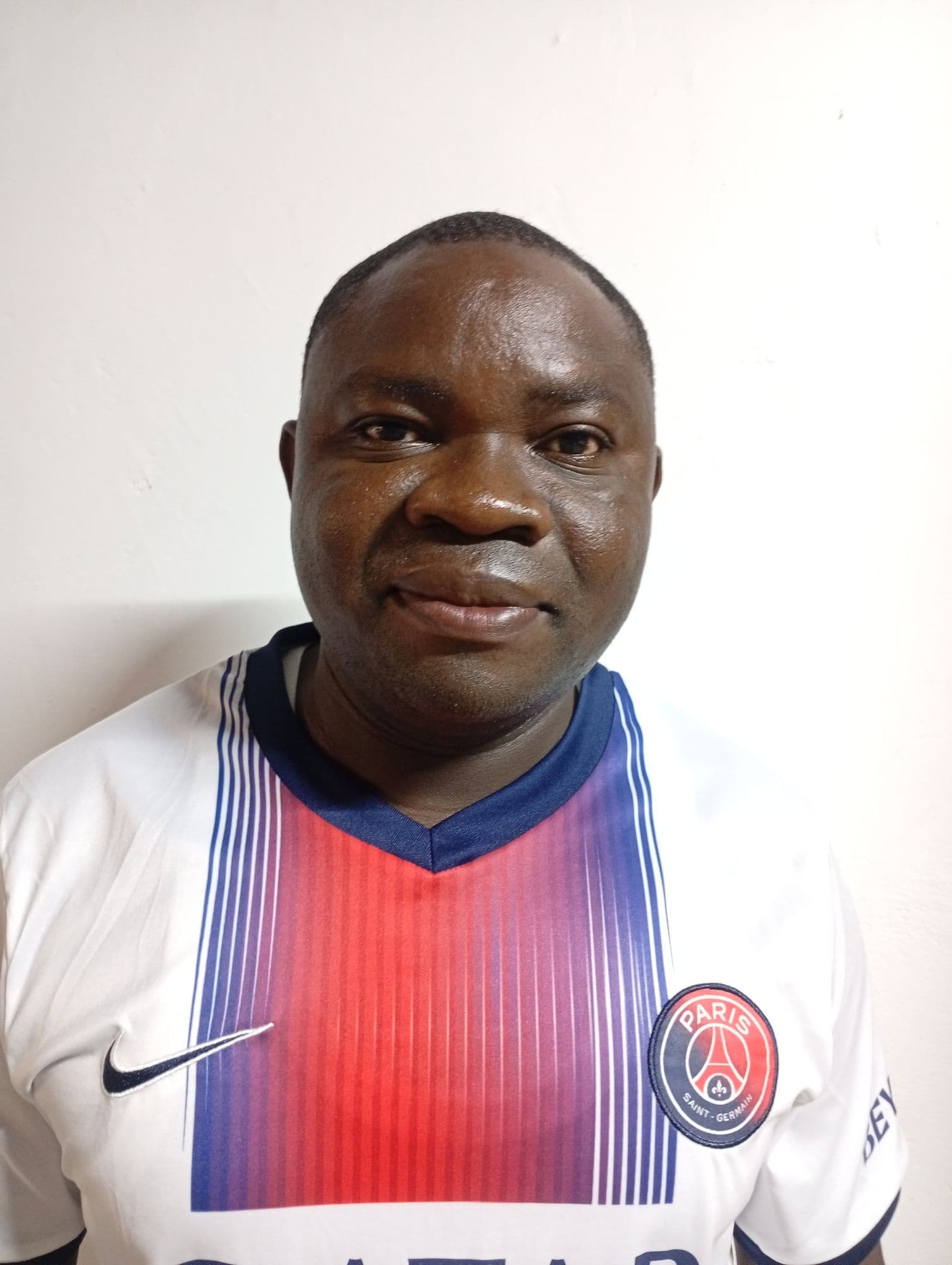 Gabriel Komesha, Cook